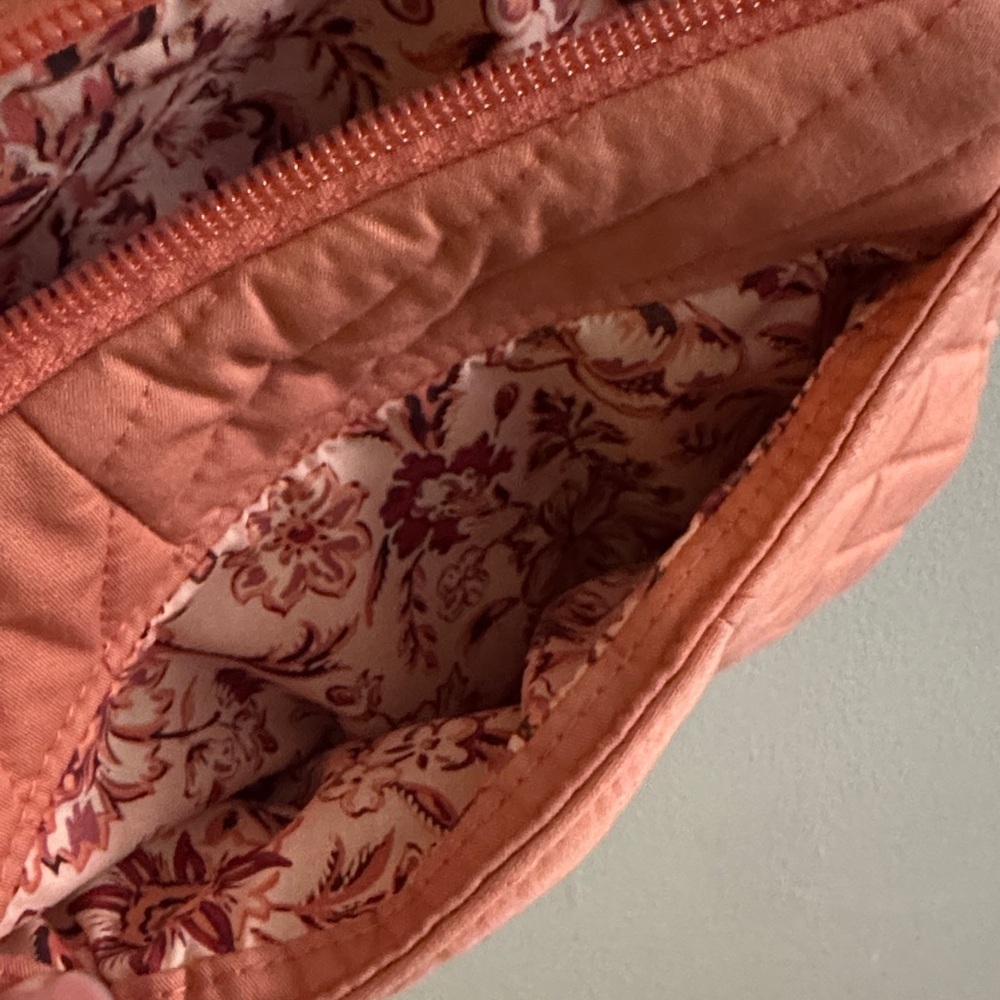Vera Bradley Quilted Pink Crossbody Bag - Picture 9 of 9